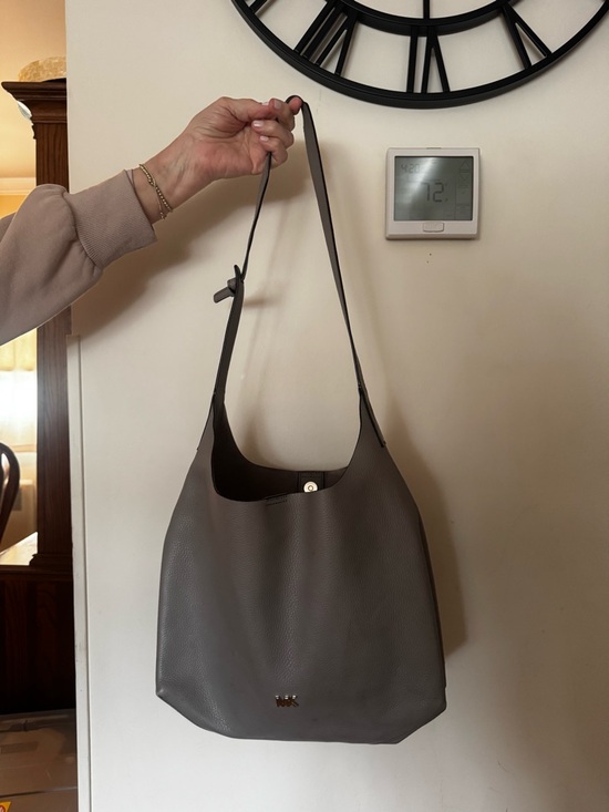 Michael Kors Handbags - Michael Kors Gray Pebbled Leather Shoulder Hobo